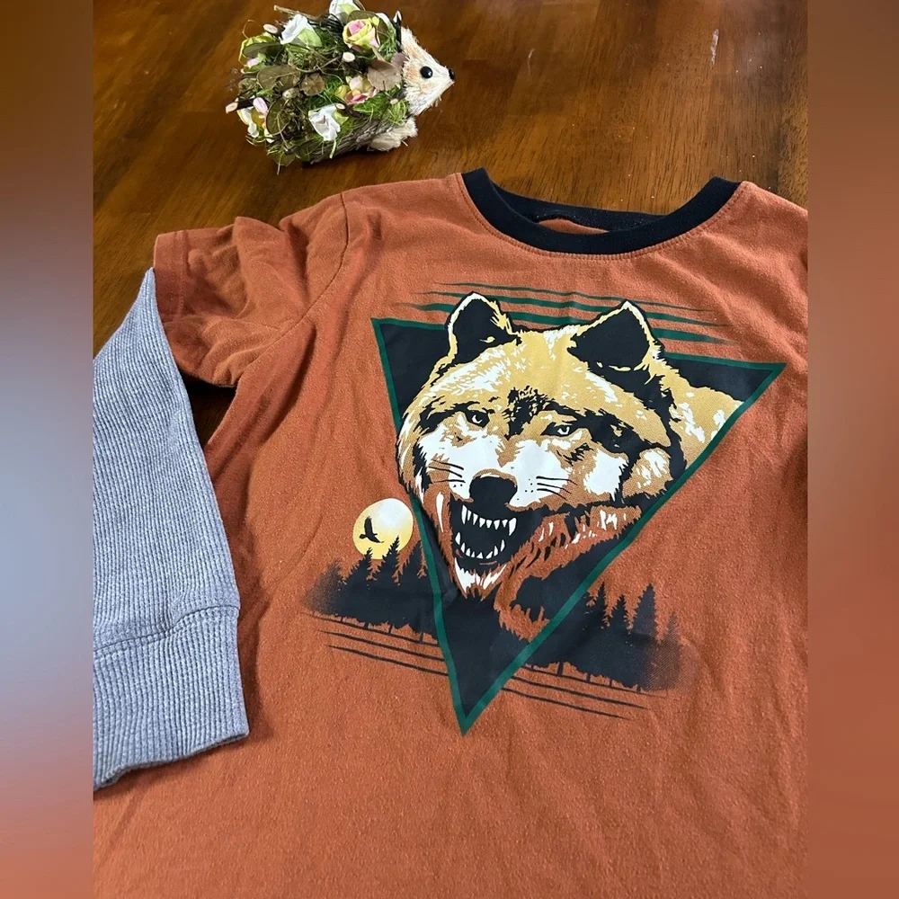 Boys Wolf Graphic Layered Long Sleeve Tee – Size 5/6 | Brown & Gray